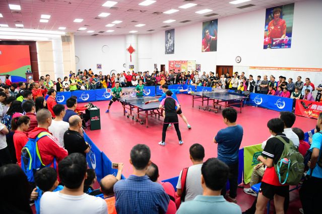 球员让步与 球员让步与